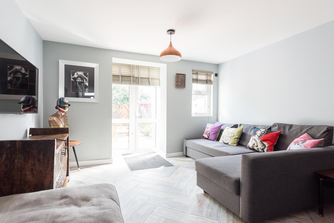 Second Nest Nine Elms Apartment London Bagian luar foto