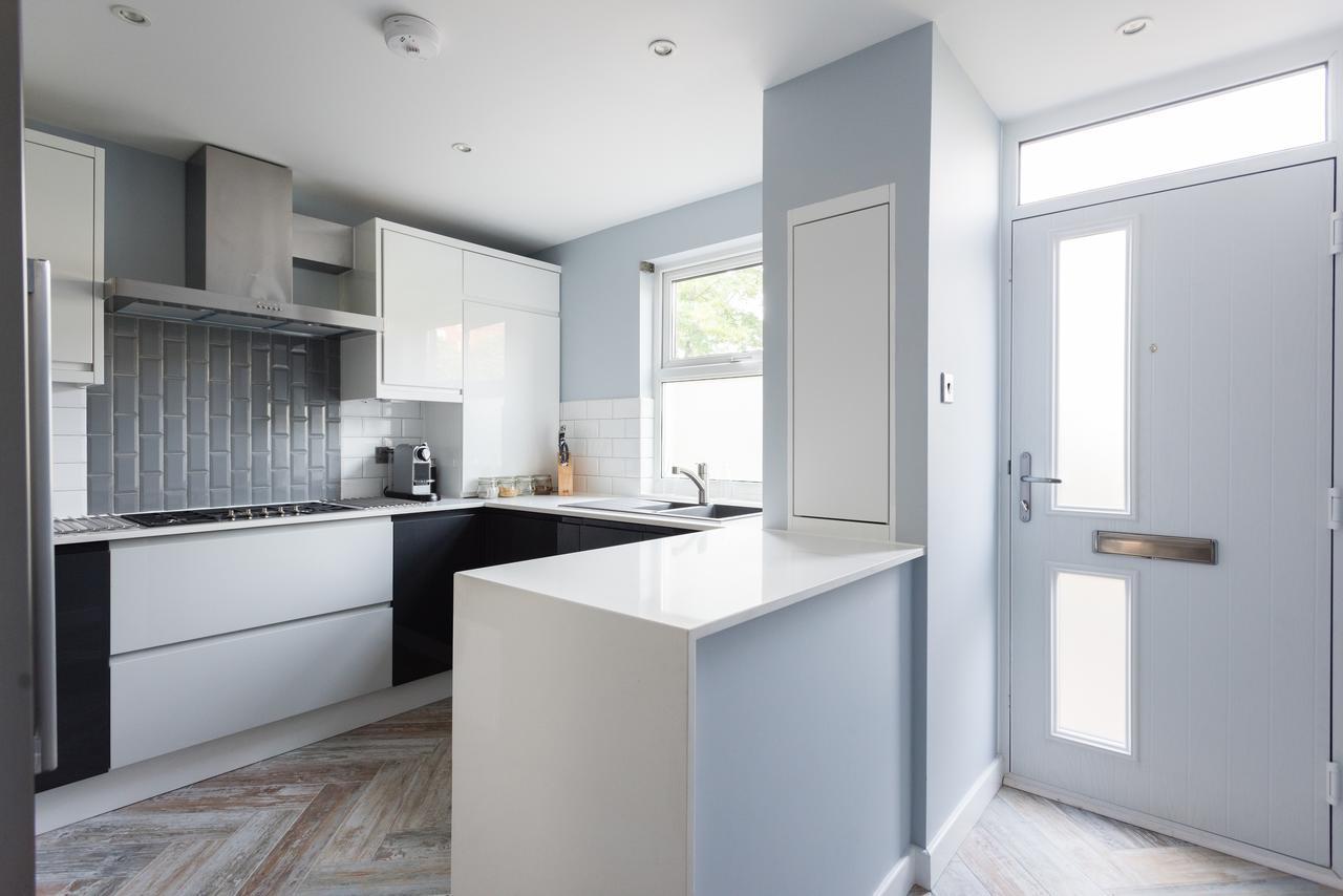 Second Nest Nine Elms Apartment London Bagian luar foto